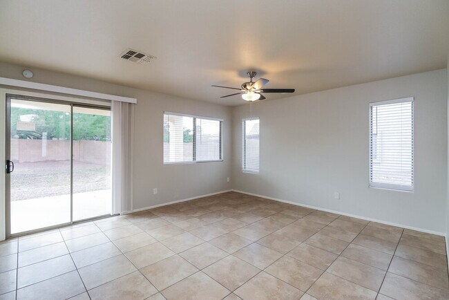 Foto del edificio - 5023 W Ardmore Rd