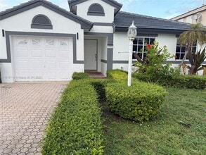 Building Photo - 15963 SW 82nd St