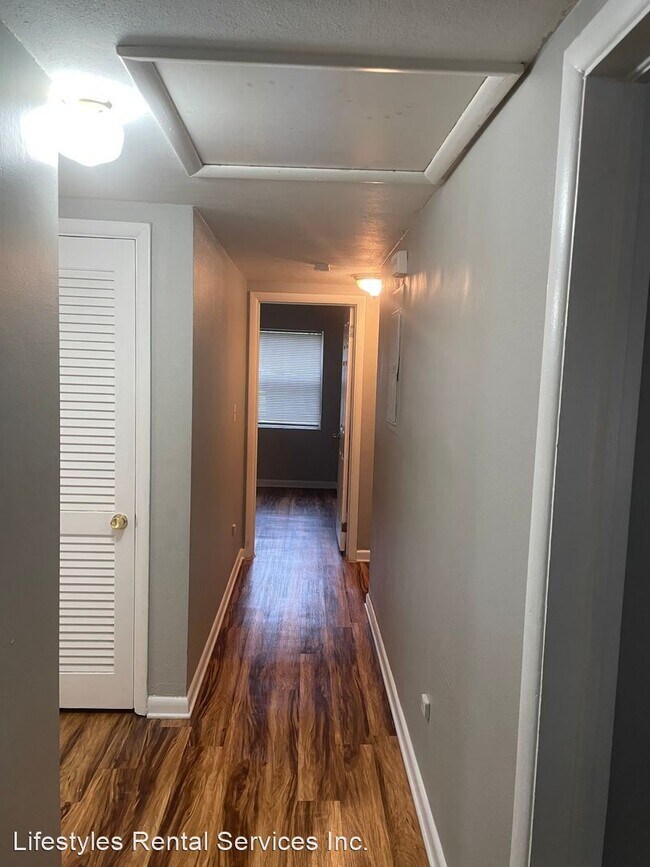 Building Photo - 3 br, 2 bath House - 6503 Solandra Dr