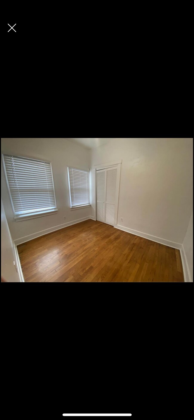 Foto del edificio - 2318 N Dayton St