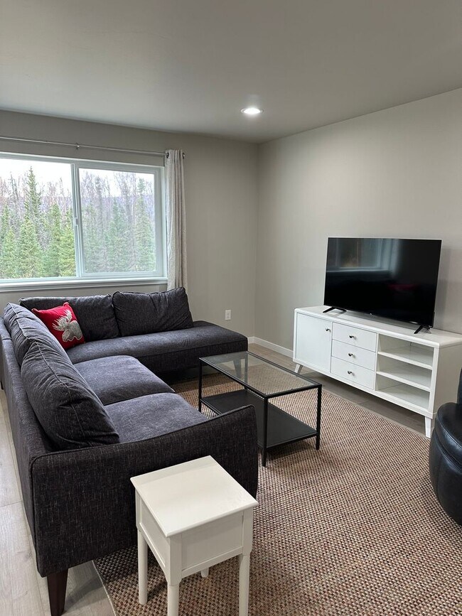 Foto del edificio - 2251 Ridgewood Dr