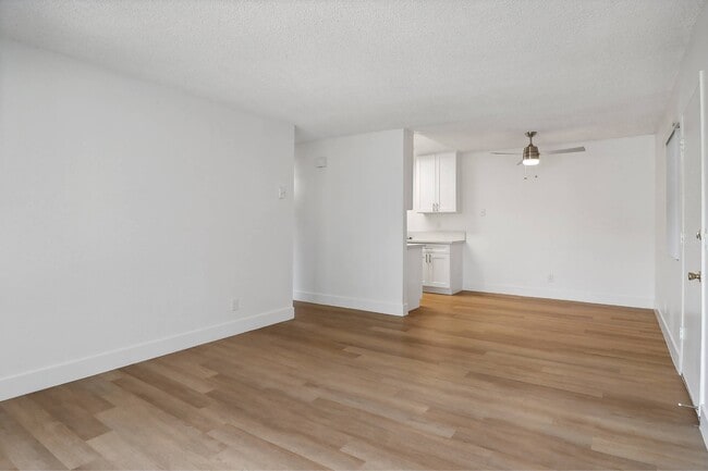 Building Photo - Terre at 1019 Peach