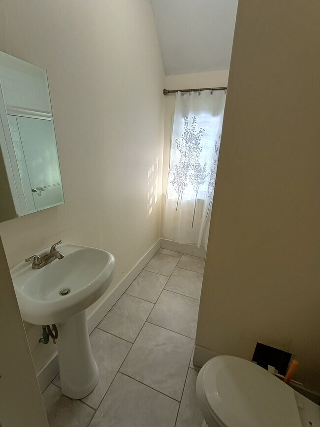 Foto del edificio - 292 Wilder St