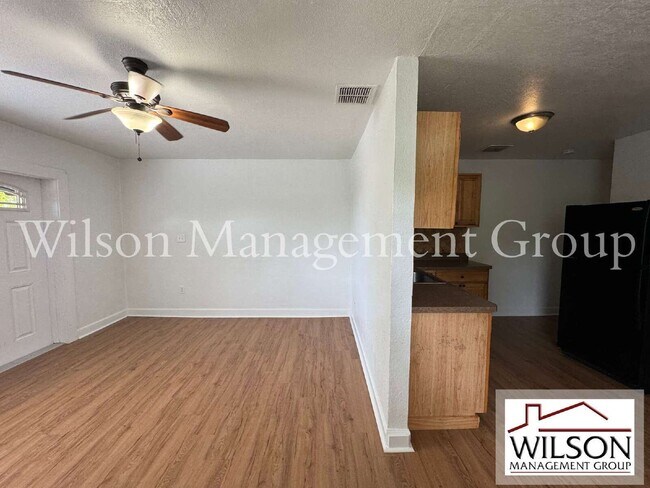 Foto del edificio - 5315 Davisson Ave