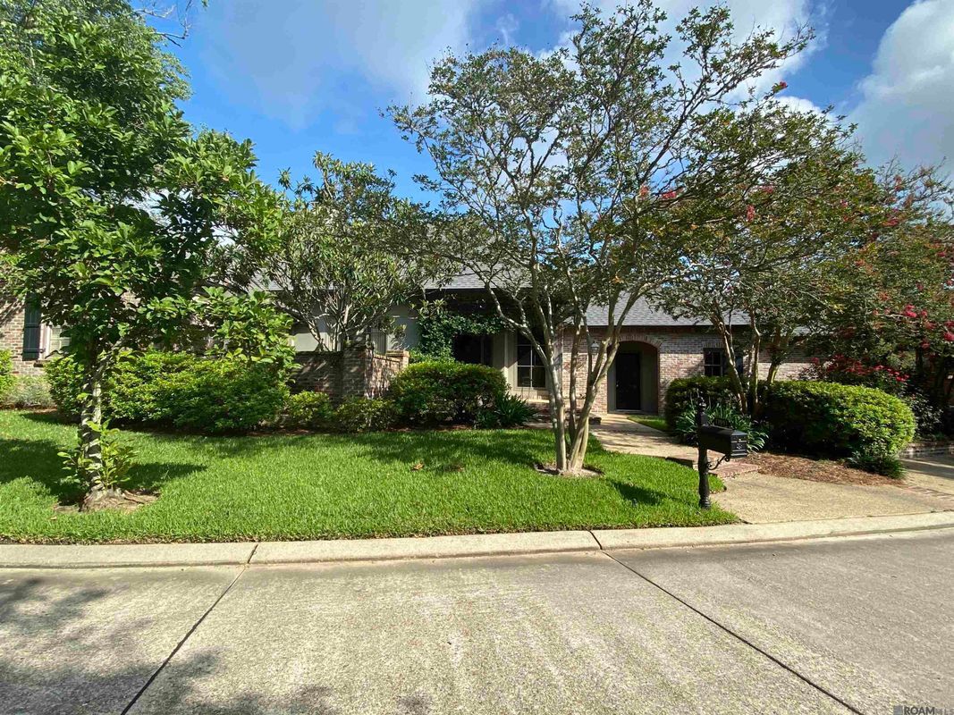 Foto del edificio - 17951 Grand Cypress Creek Ave