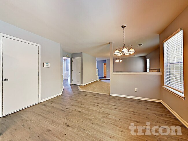 Foto del edificio - 4196 Defoors Farm Dr