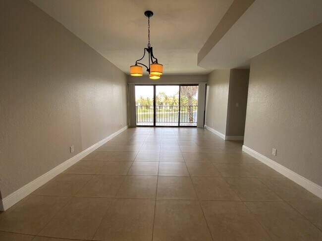 Foto del edificio - 1540 Windorah Way