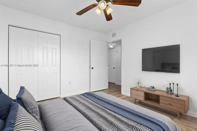 Foto del edificio - 5736 W 26th Ave