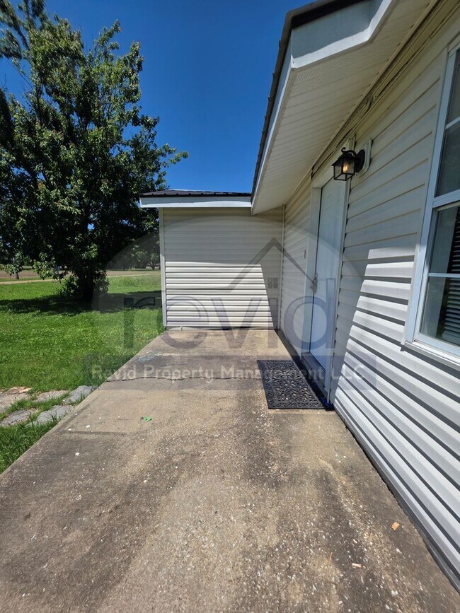 Foto del edificio - 116 Ervin Ln