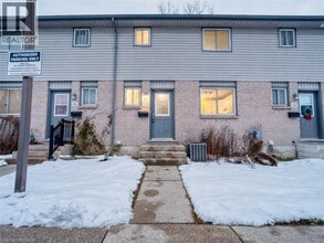 Building Photo - 490 Third St