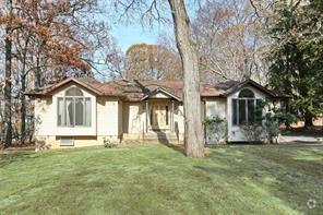 Building Photo - 30 Dolson Rd