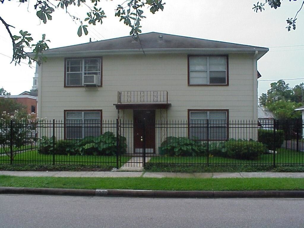 Primary Photo - 1002 Key St
