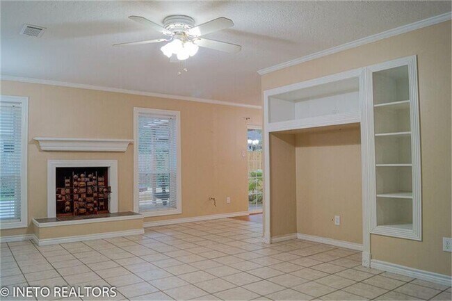 Foto del edificio - 29 Coralberry Rd