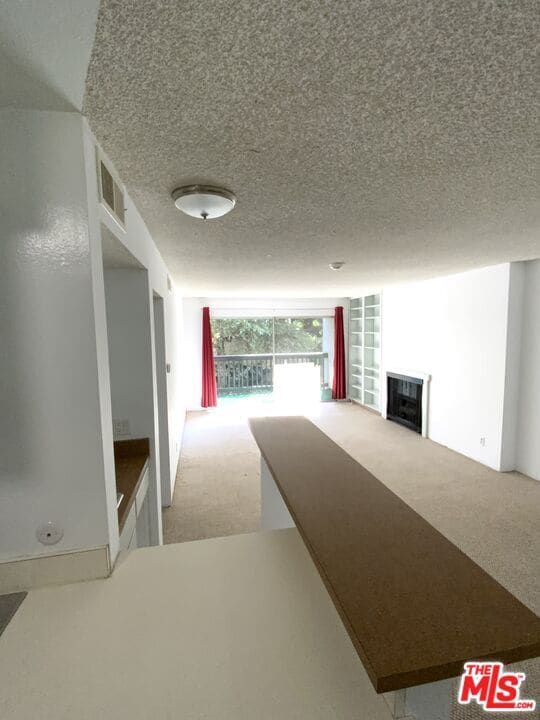 Building Photo - 1115 Raintree Cir