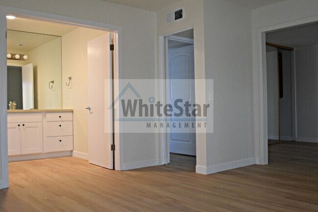 Foto del edificio - 73385 Shadow Mountain Dr