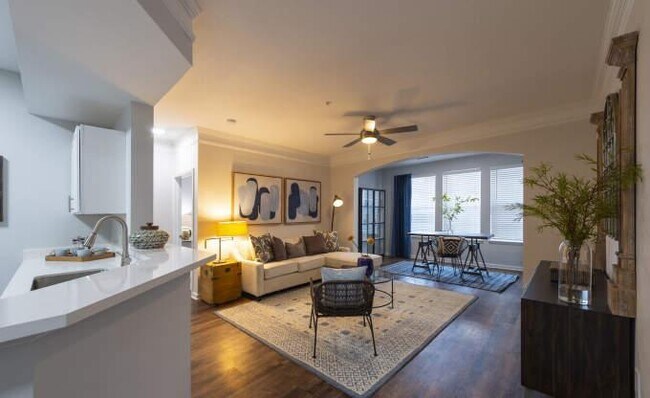 Building Photo - 2 bedroom in Sugar Land TX 77498