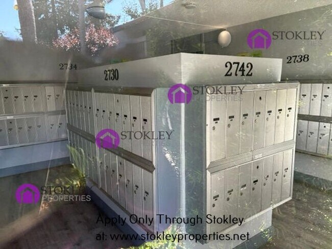 Foto del edificio - 2730 Oak Rd