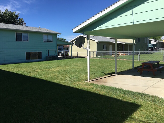 Foto del edificio - 334 Hallowell Ln