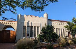 Foto del edificio - 6265 Commodore Sloat Dr