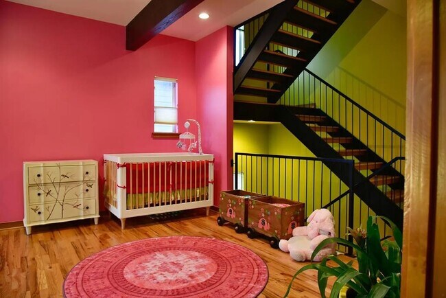 Foto del edificio - 2303 Whitney St