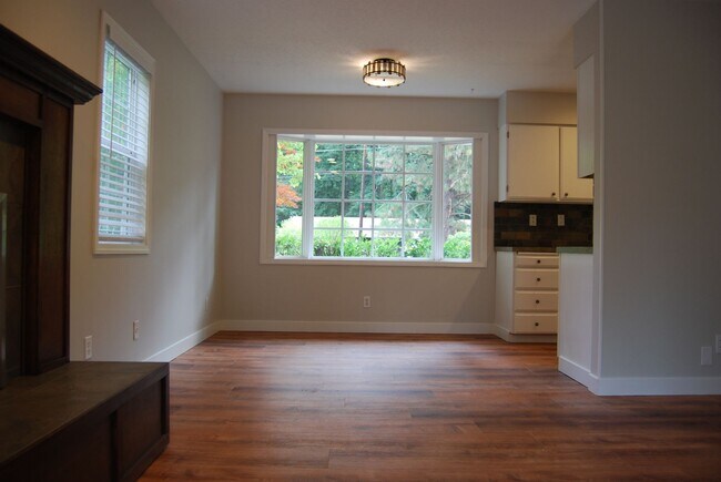 Foto del edificio - 3 Bed 2 Bath Ranch Style home in Beaverton...