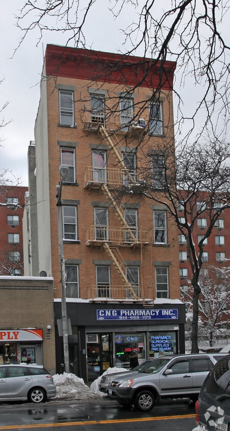 Building Photo - 62-64 Gramatan Ave
