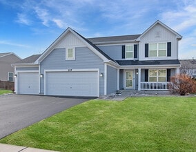 Building Photo - 217 Kristen St