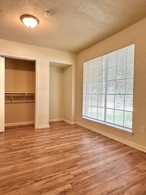Foto del edificio - 12315 Hawthorne Dr