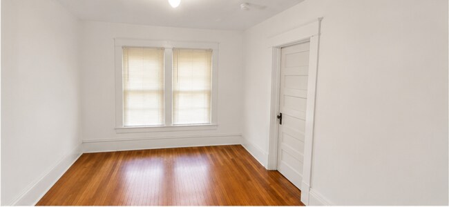 Building Photo - 1710 Hubbard Ave