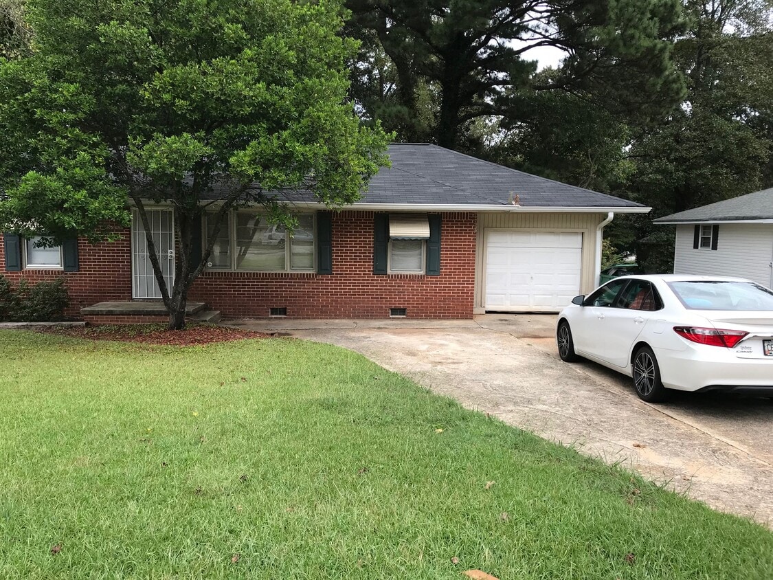 Photo - 4314 Hendrix Dr (Forest Park, GA)