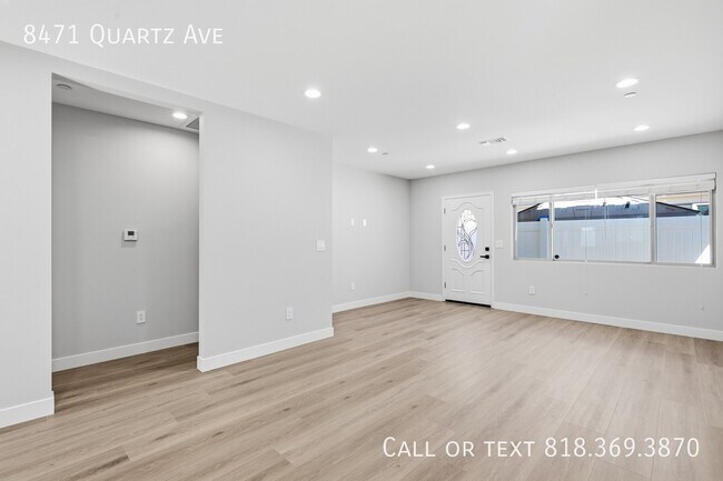 Foto del edificio - 8471 Quartz Ave
