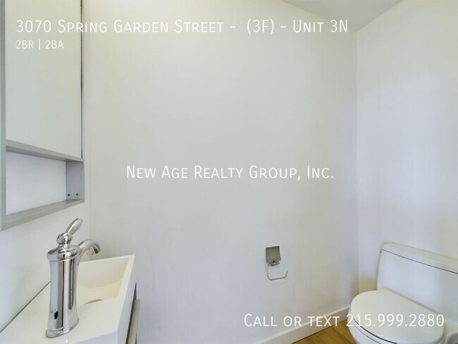 Building Photo - 3070 Spring Garden St