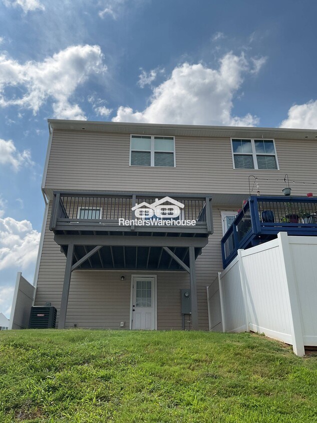 Foto del edificio - 5304 Austin Knoll Ct