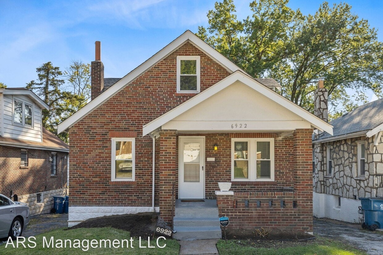 St Louis Mo 63121