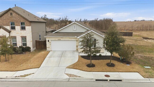 Foto del edificio - 203 Stinchcomb Rd