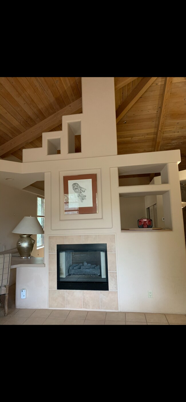 Foto del edificio - 5476 Quail Meadows Dr