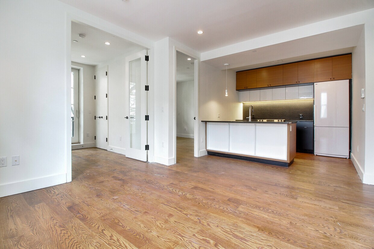 Foto principal - 159 Winthrop St