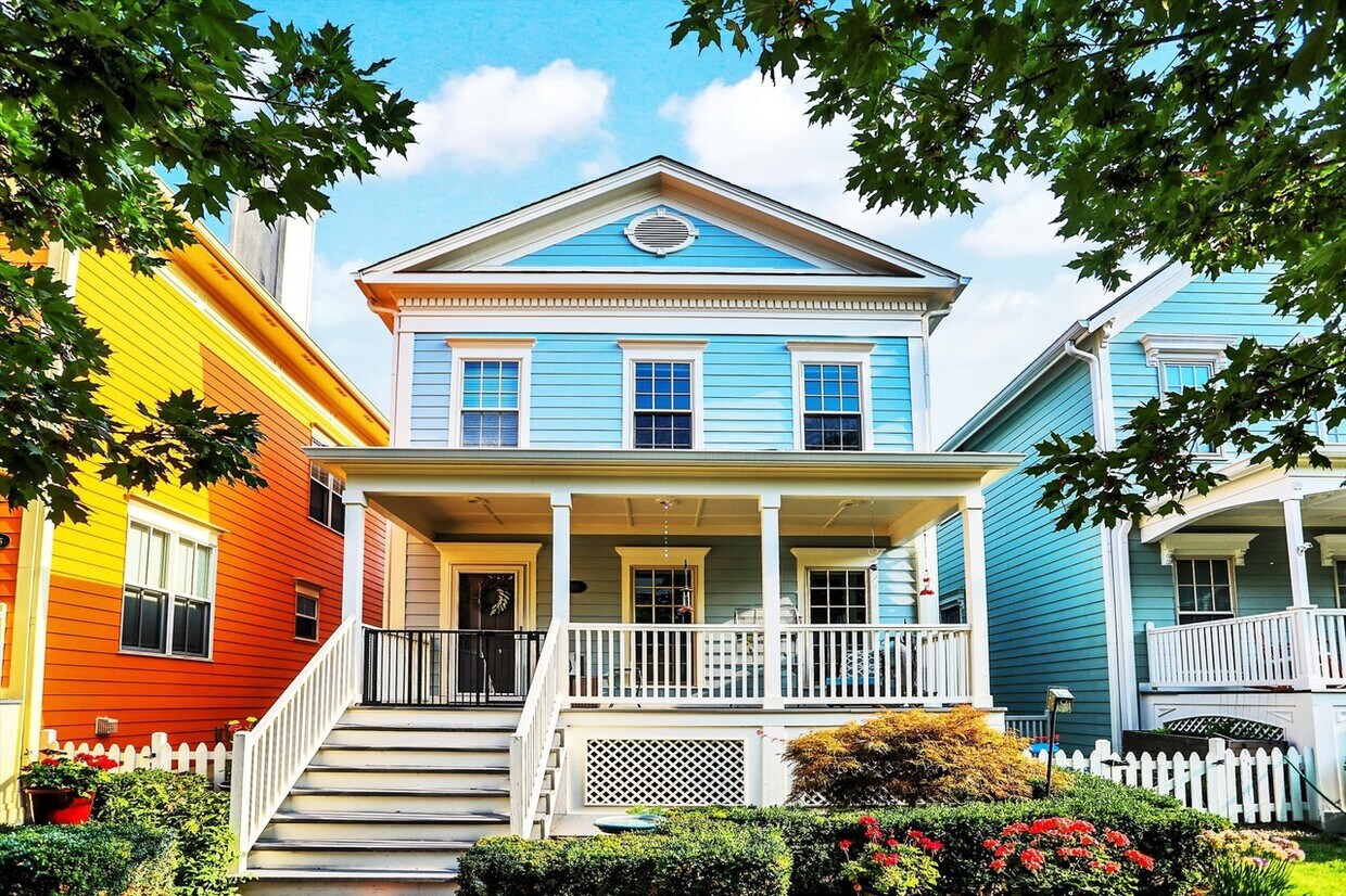Primary Photo - 2055 Rhettsbury St