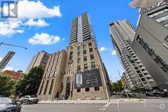 Building Photo - 180-2180 Metcalfe St