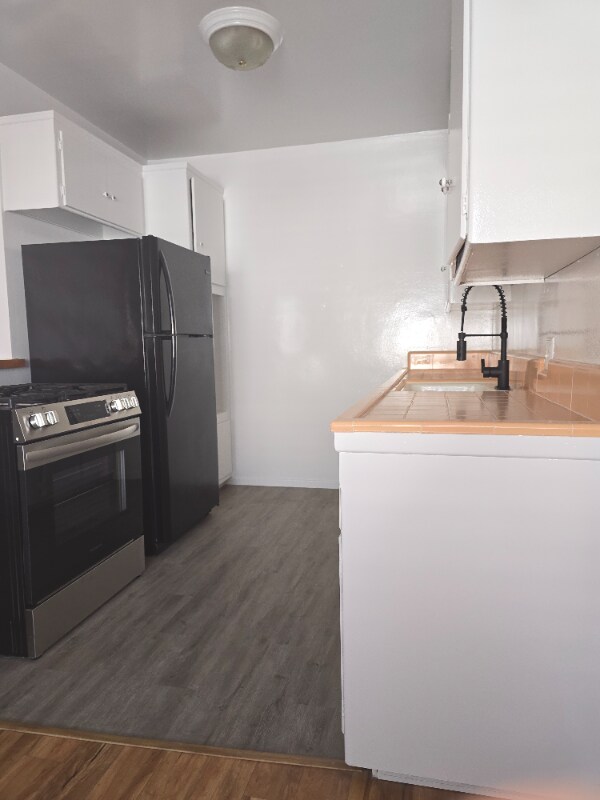 Foto del edificio - 1150 Manhattan Beach Blvd