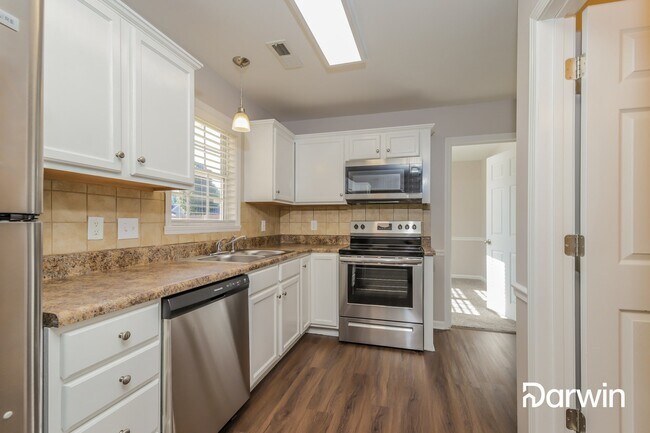 Building Photo - 4055 Creekside Court, Winston Salem, NC 27127