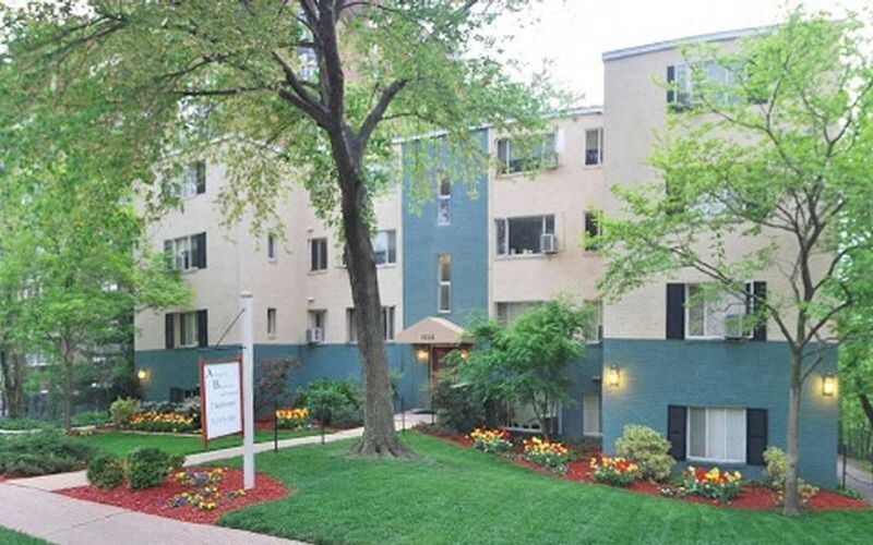Foto principal - Arlington Boulevard Apartments