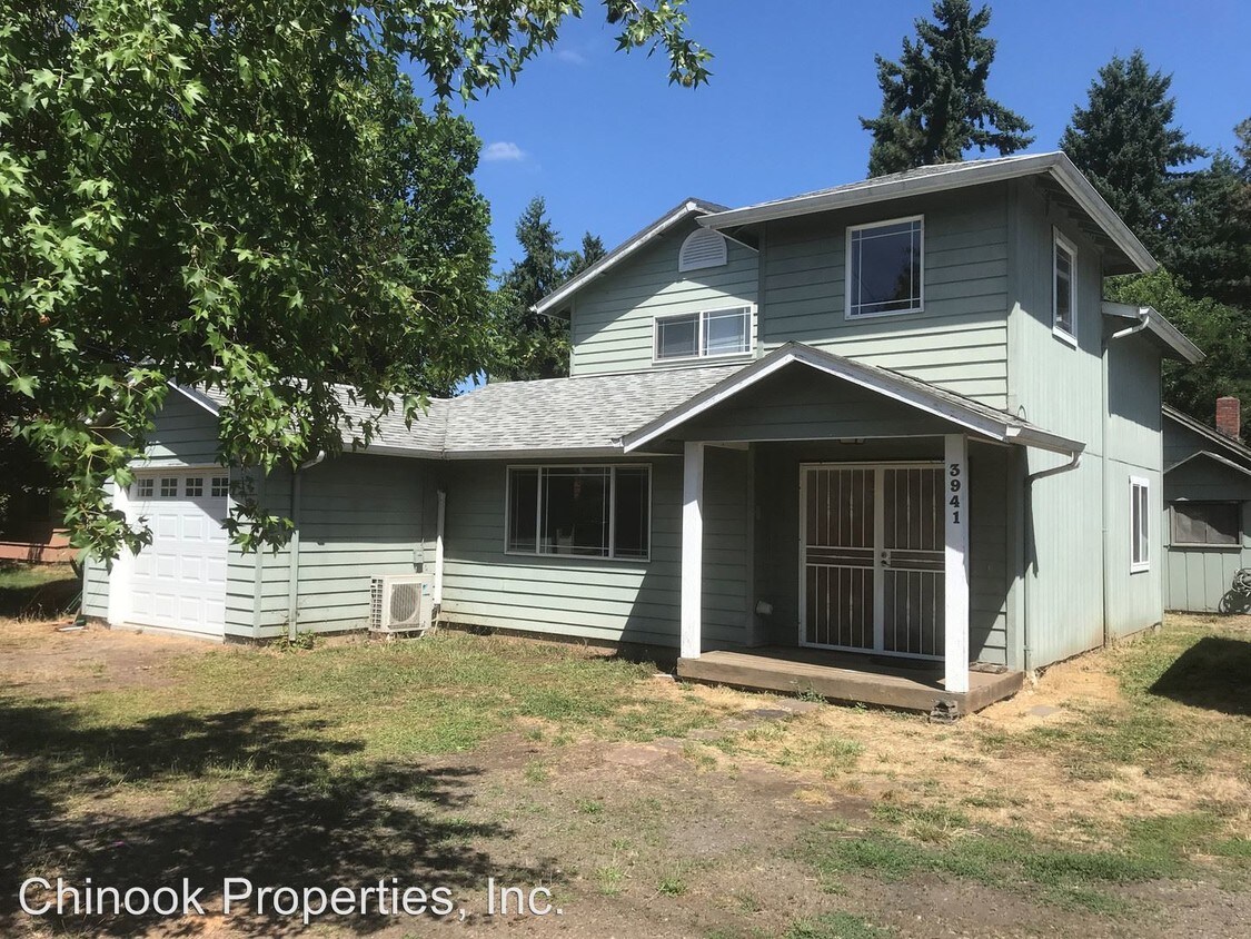 Foto principal - 3 br, 2 bath House - 3941 Royal Avenue