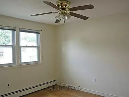 Foto del edificio - 76 Grant Ave