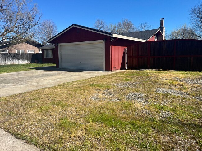 Foto del edificio - Spacious 4bed 2bath home in Elverta!