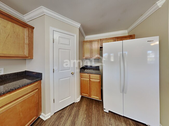 Foto del edificio - 1308 Chapman Ct