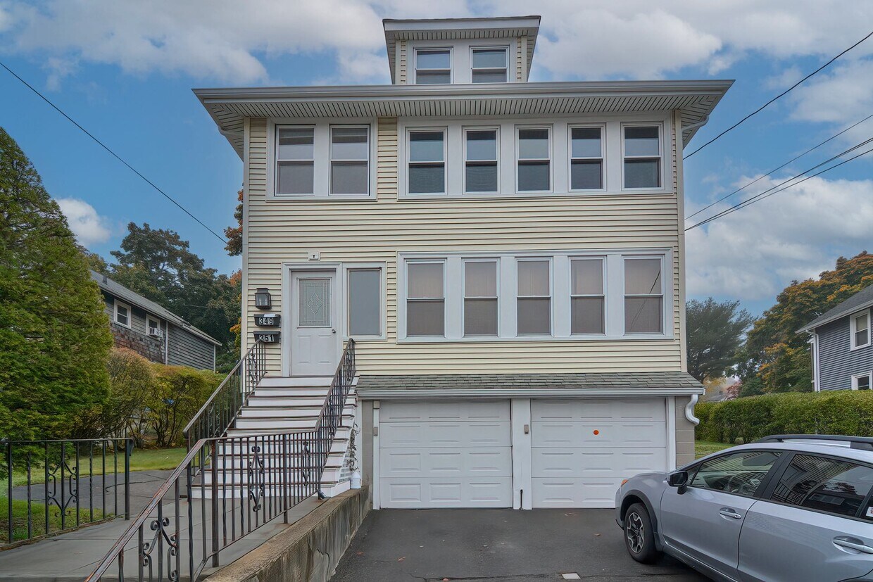 351 Washington St Unit 351, Winchester, MA 01890 Apartments in