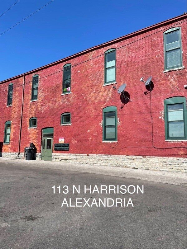 Primary Photo - 113 N Harrison St