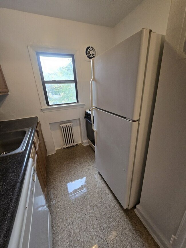 Foto del edificio - 1230 N Quinn St