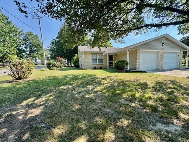 Foto principal - 1300 W Rolling Oaks Dr